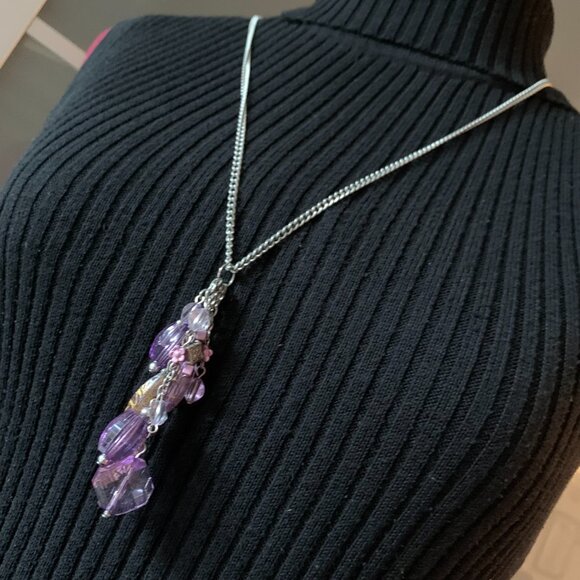 CREATION -  - Pendant necklace - long chain with violet beads central pieces - Picture 2 of 9